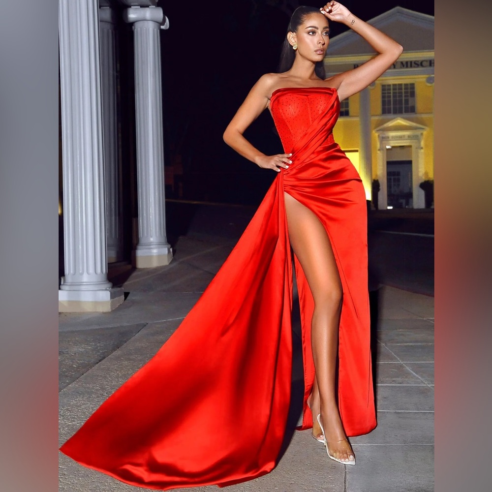 Miss Circle Red Crystallized Corset High Slit Satin Gown